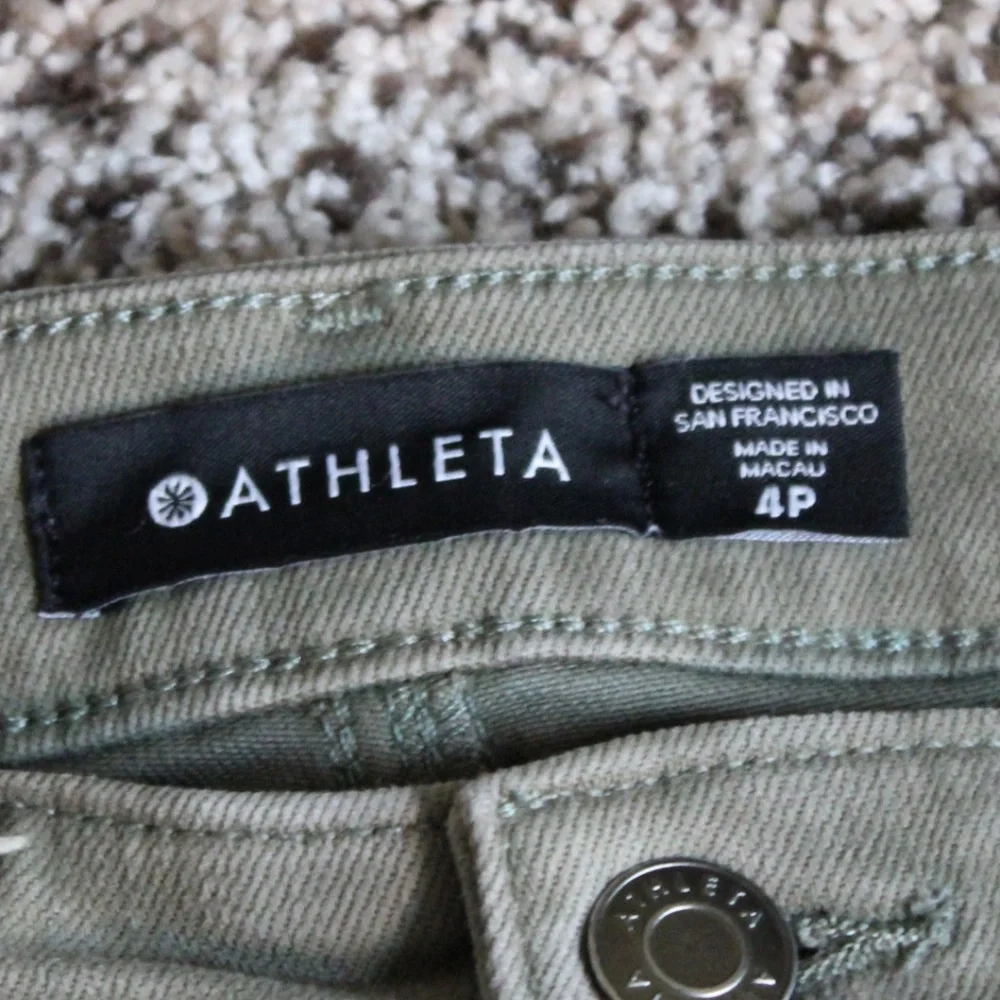 Athleta Flex Straight Crop Jean Pant - Picture 4 of 13